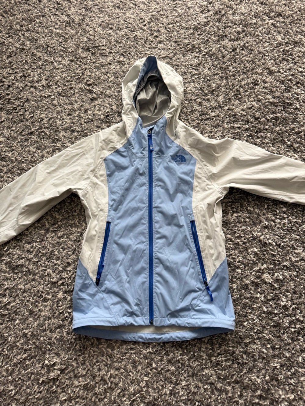 The North Face Girl Light Blue & Cream Hooded windbreaker Jacket